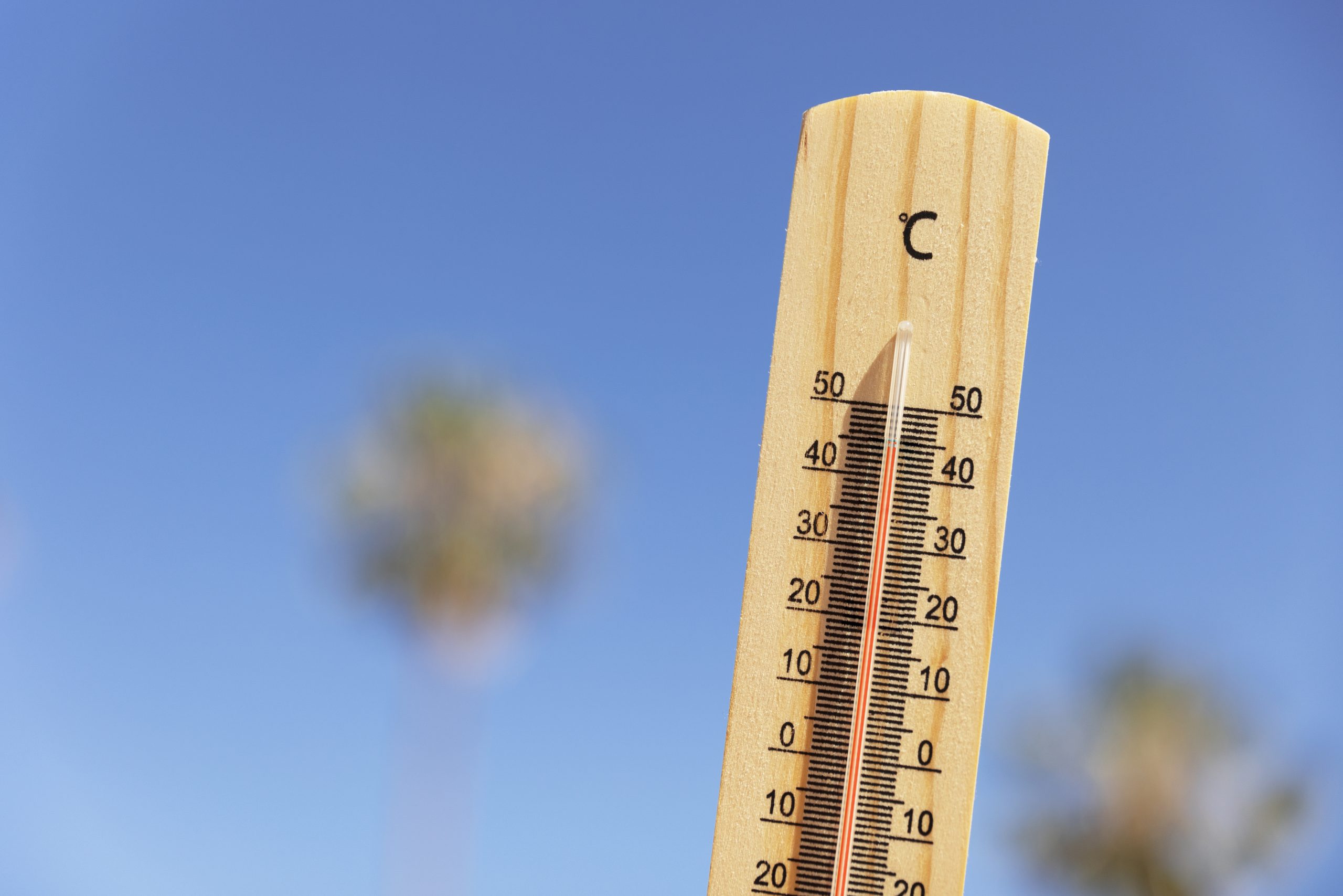 close-up-thermometer-showing-high-temperature